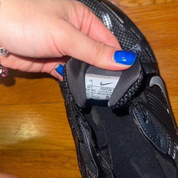 Nike V2K Run - Picture 9 of 9